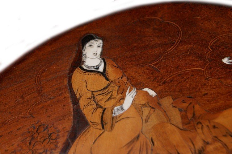 Bellissima tavoletta in legno di metà 1800 riccamente intarsiata-photo-2