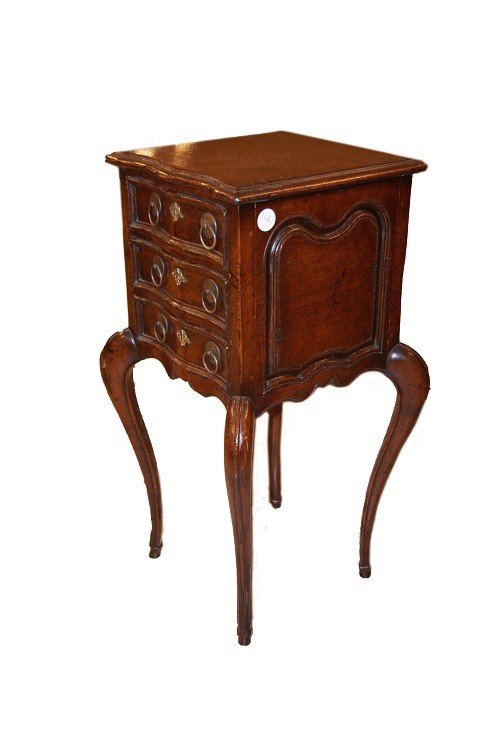 Coppia di bellissimi comodini francesi di metà 1800, stile Provenzale, in legno di noce-photo-3