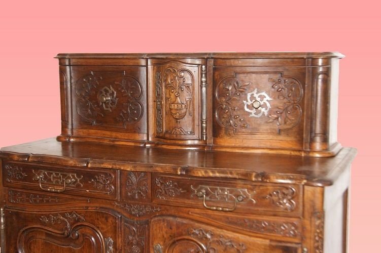 Credenza doppio corpo francese di fine 1800, stile Provenzale, in legno di noce. Presenta corpo-photo-3