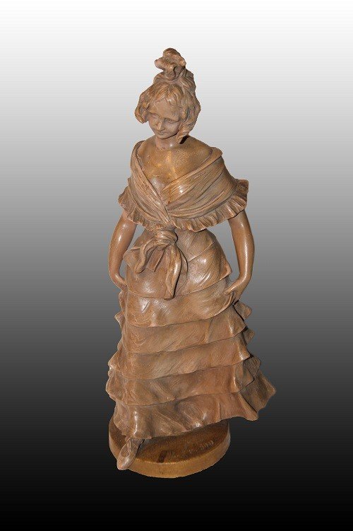 Belle Sculpture En Terre Cuite Représentant Une Dame En Vêtements élégants, Signée 1800