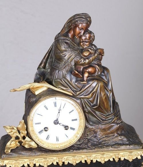 Horloge Française En Bronze Avec Socle En Marbre Représentant La Vierge Avec l'Enfant Jésus -photo-2