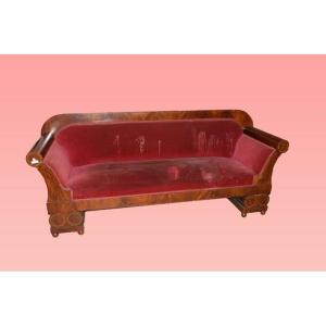 Grande divano russo della prima metà del 1800, stile Biedermeier, in legno di mogano