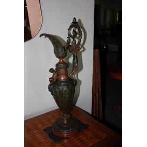 Vaso ad Anfora Francese in metallo del 1800 con Figure