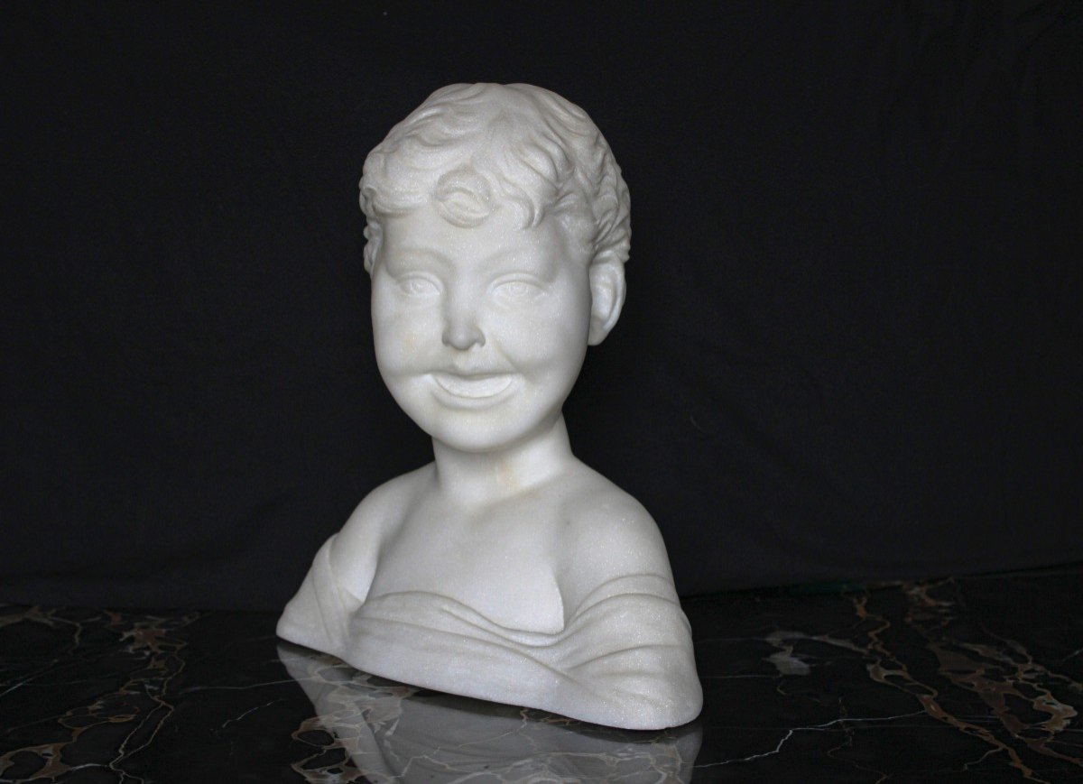 Busto Raffigurante Fanciullo che sorride Marmo Carrara -photo-3