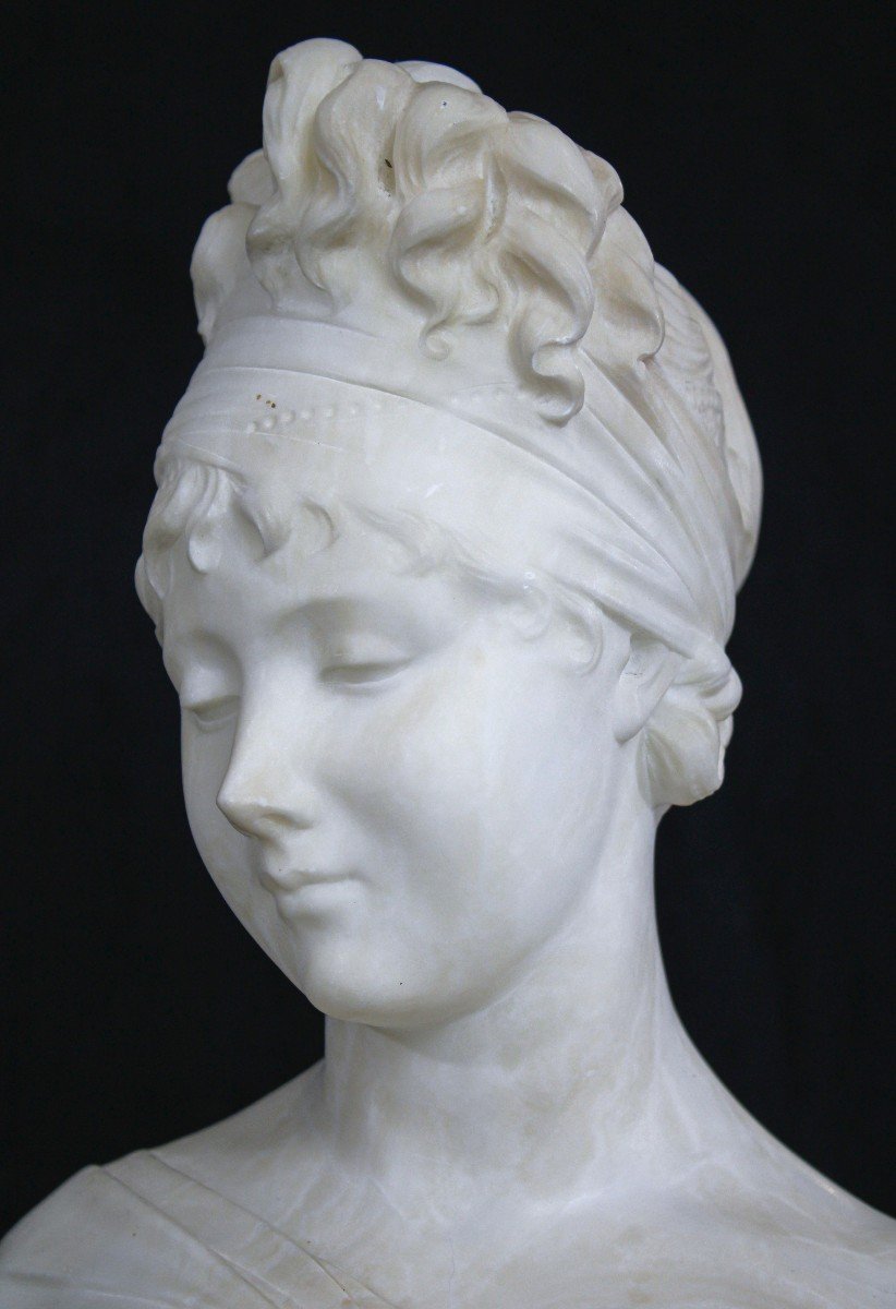 Busto raffigurante Madame Récamier Marmo -photo-1