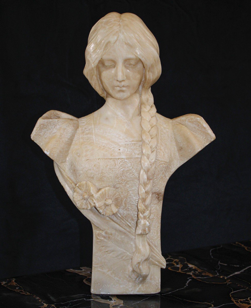 Busto raffigurante una fanciulla con trecce -photo-4