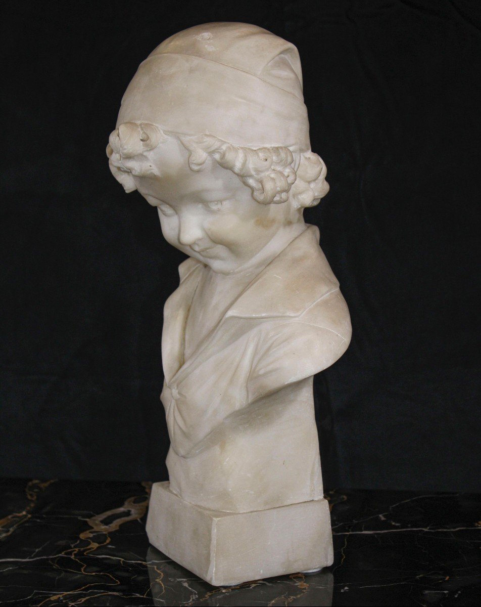 Busto raffigurante un fanciullo che sorride Marmo-photo-2