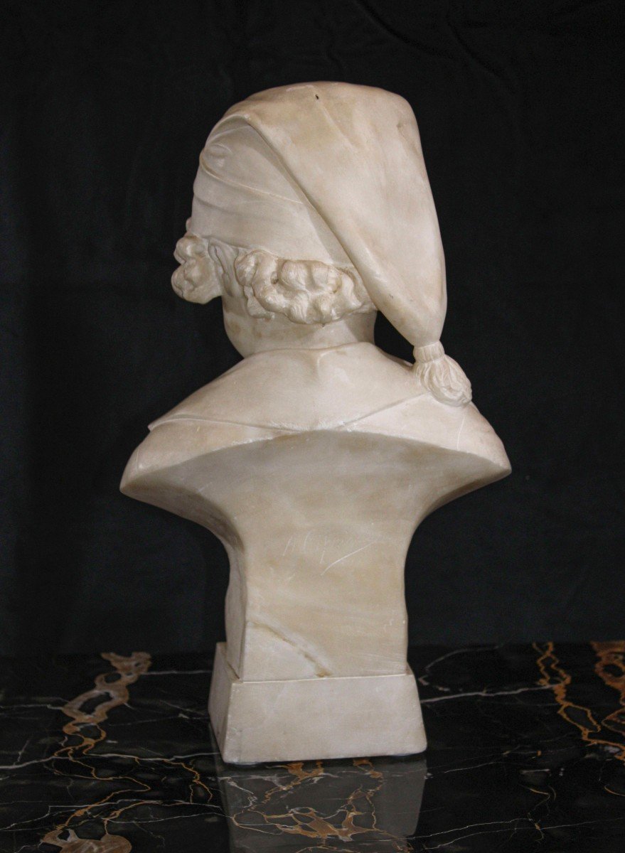 Busto raffigurante un fanciullo che sorride Marmo-photo-4