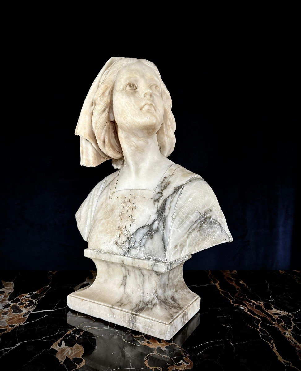 Busto raffigurante Giovanna D'arco Marmo-photo-2