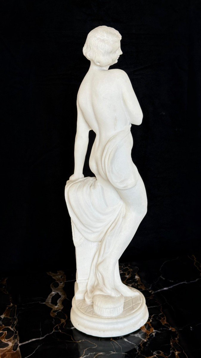 Statua raffigurante una fanciulla Nuda in Marmo Bianco di Carrara-photo-7