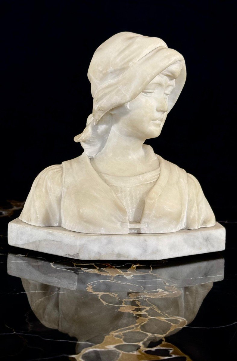 Busto raffigurante fanciulla che sorride -photo-7