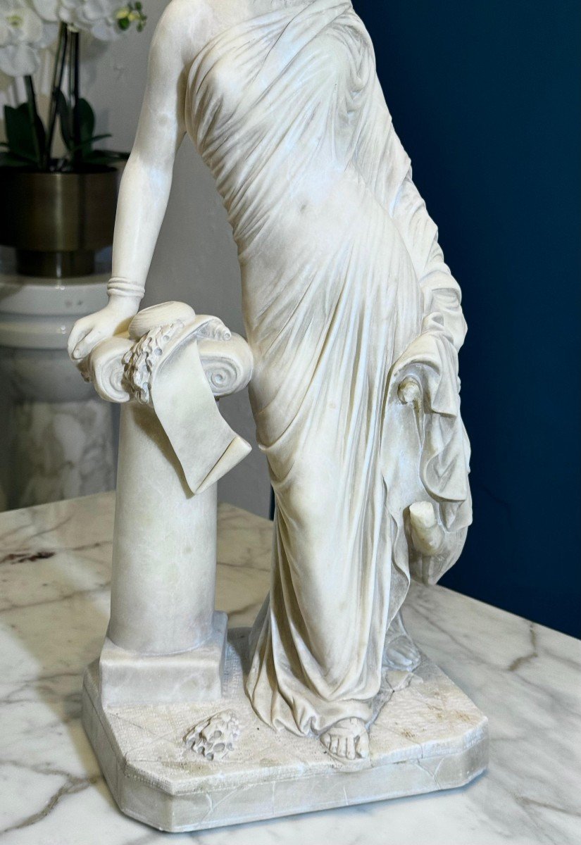 Statua raffigurante una poetessa greca con pergamena in mano Marmo-photo-6