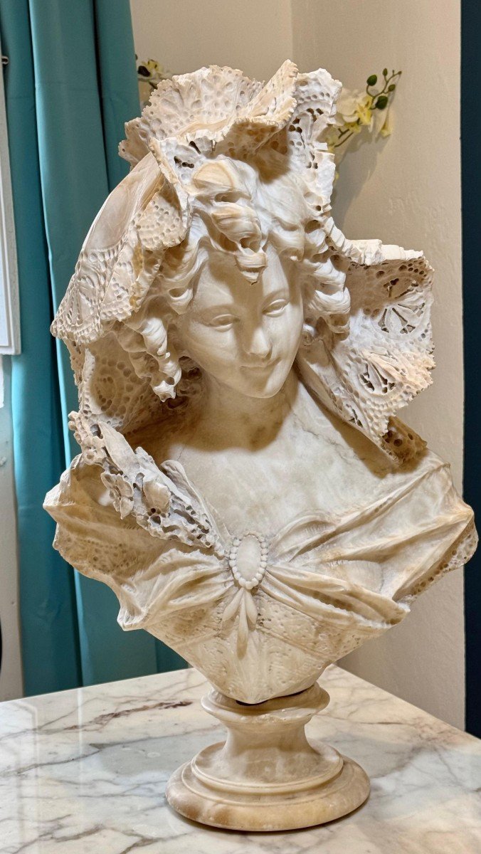 Grande busto raffigurante una bellissima signorina sorridente Marmo -photo-4