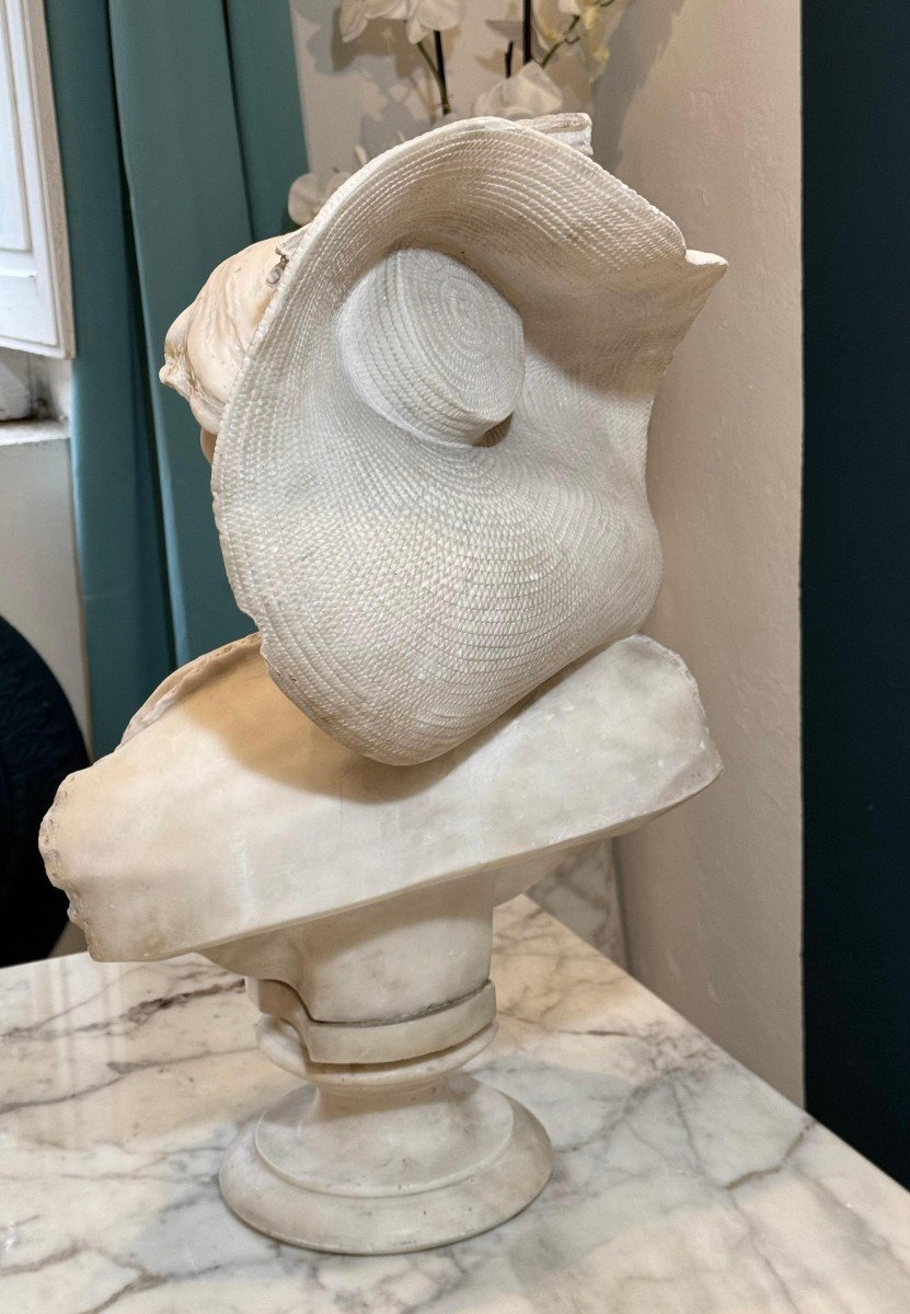 Busto raffigurante Dama con Cappello Marmo-photo-2