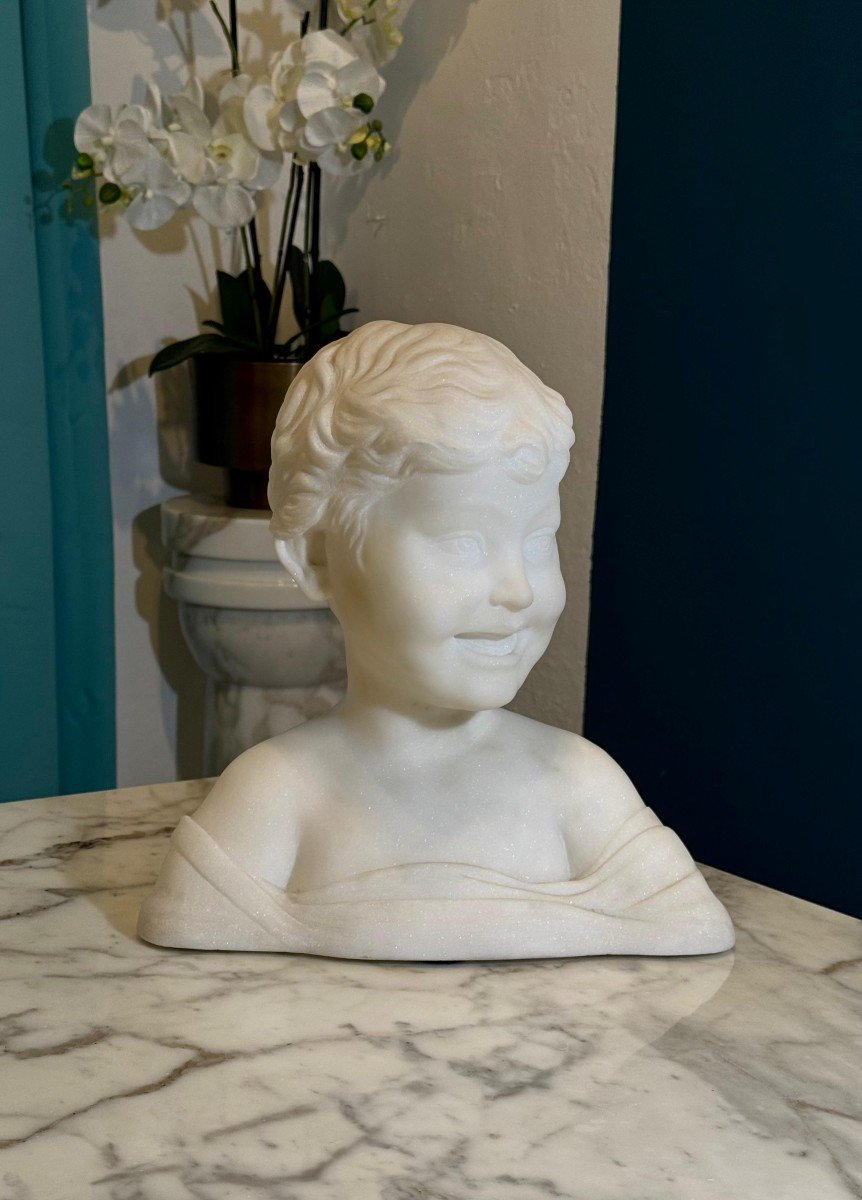 Busto raffigurante un bellissimo bambino sorridente Marmo-photo-5