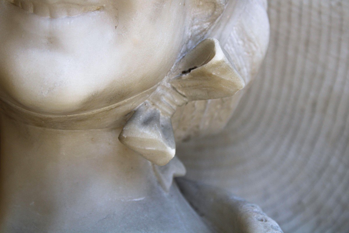 Busto raffigurante giovane donna sorridente Marmo-photo-7