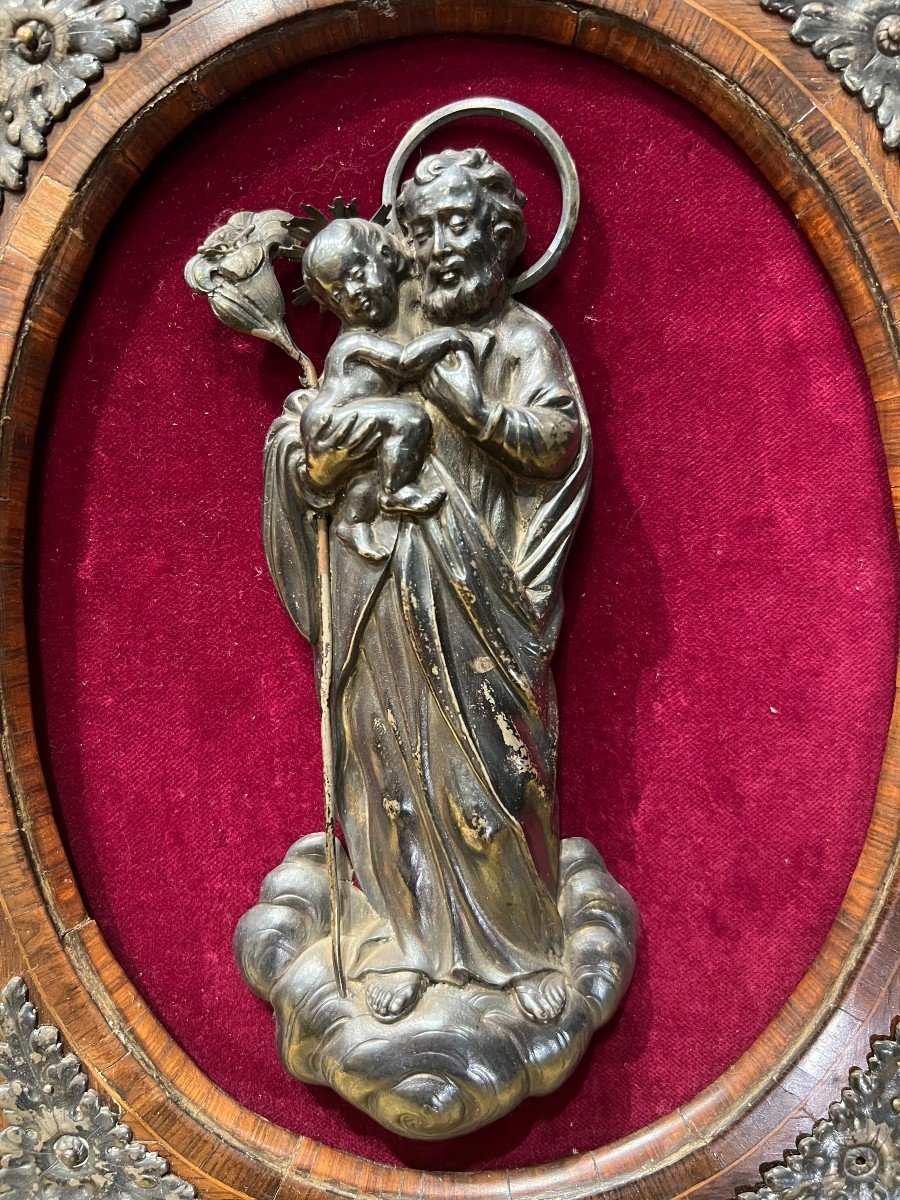 Antica placca in legno e argento sbalzato raffigurante San Giuseppe. Inizio XIX secolo-photo-2