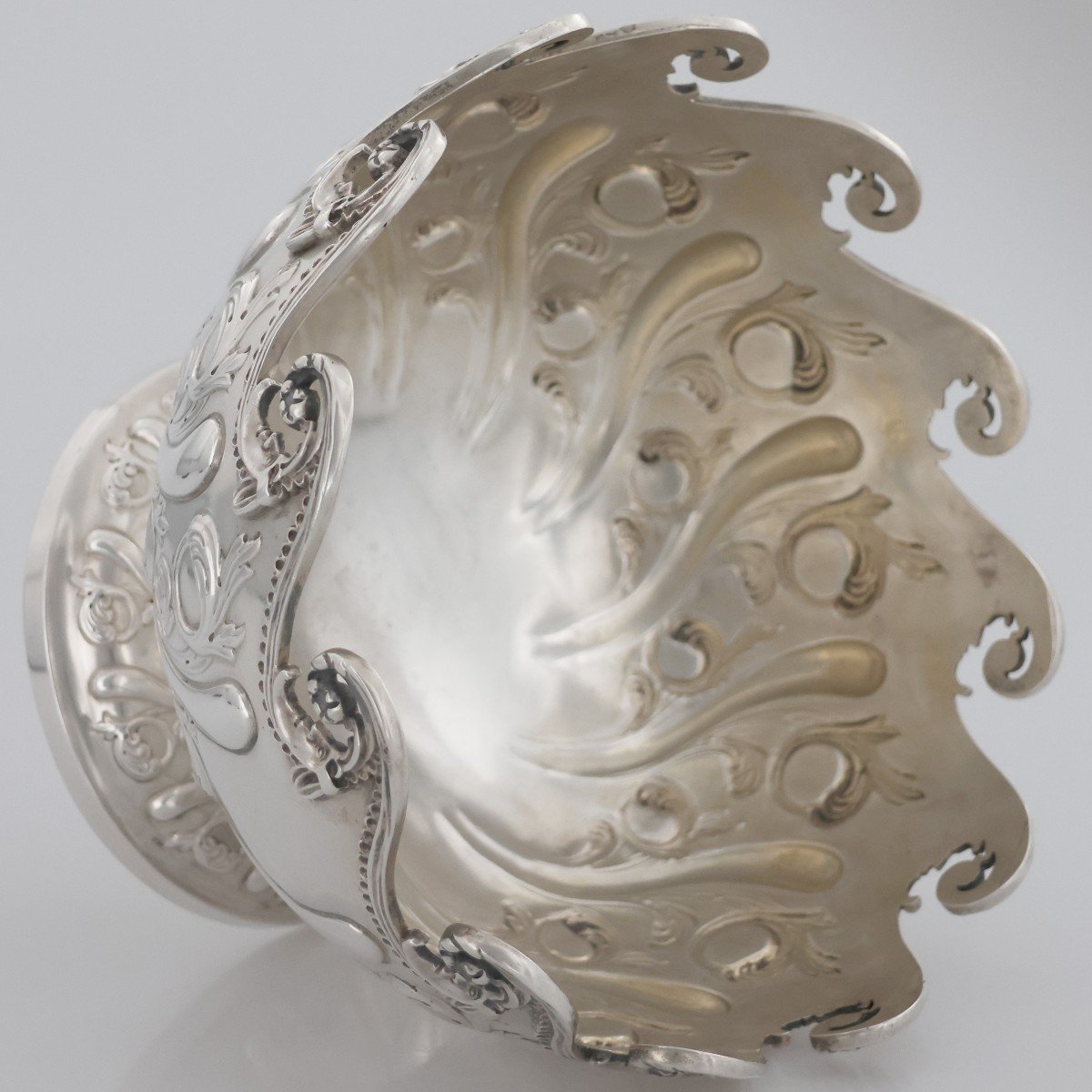 Bowl in argento sterling Regina Vittoria, Robert Harper, Londra, 1882-photo-2