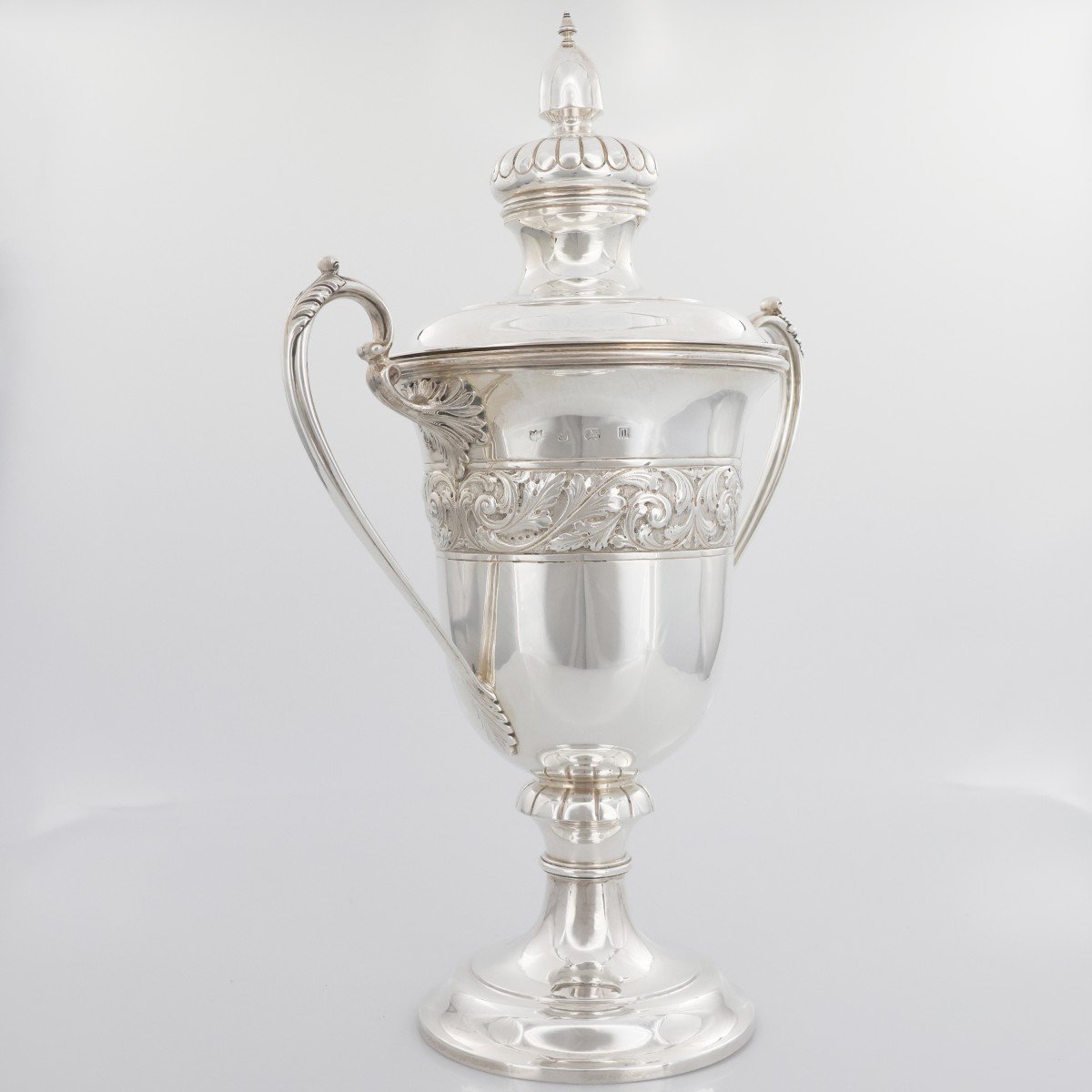 Coppa trofeo in argento sterling Giorgio V, David & Maurice Davis, Birmingham, 1911-photo-3