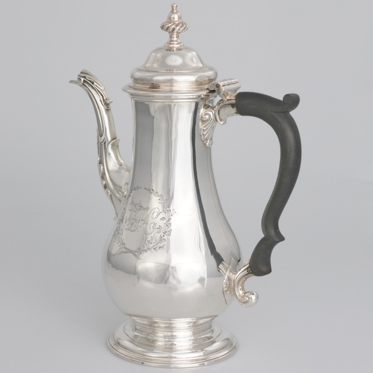 Caffettiera in argento sterling, Londra, 1765?-photo-2