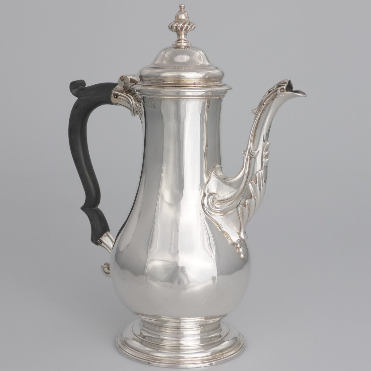 Caffettiera in argento sterling, Londra, 1765?-photo-3