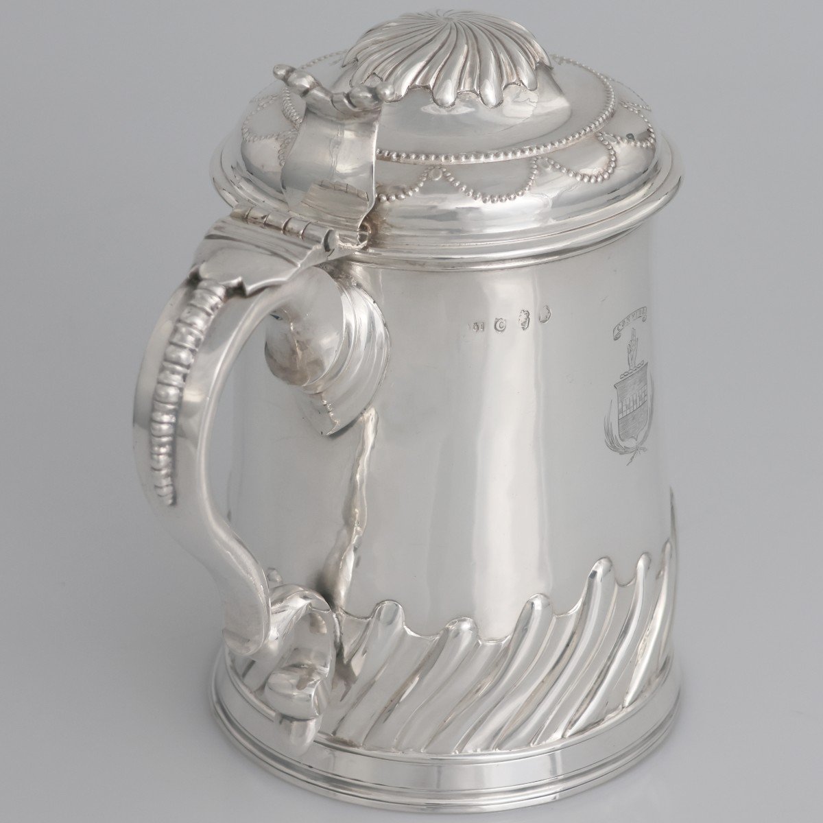 Tankard in argento sterling Giorgio II, Joseph Jackson, Dublino, 1749-photo-2