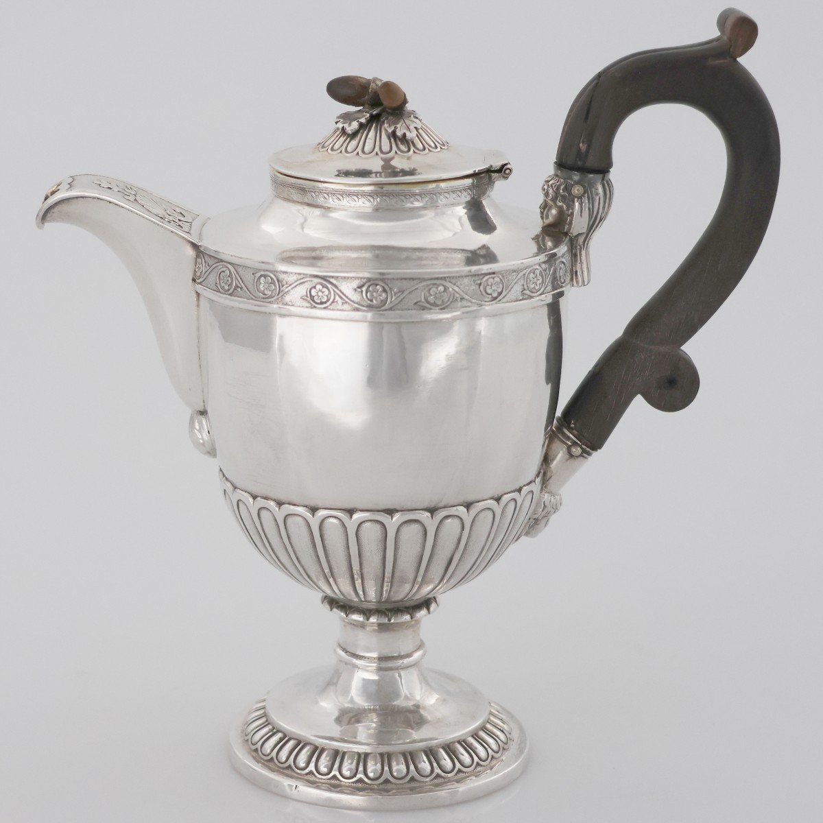 Caffettiera in argento sterling Giorgio IV, Paul Storr, Londra, 1823-photo-2