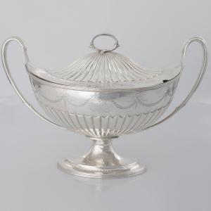 Zuppiera e coperchio in argento sterling Giorgio III, Paul Storr, Londra, 1813