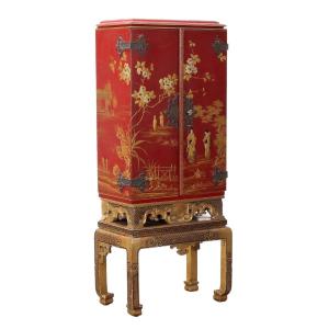 Mobile Bar in Stile Chinoiserie