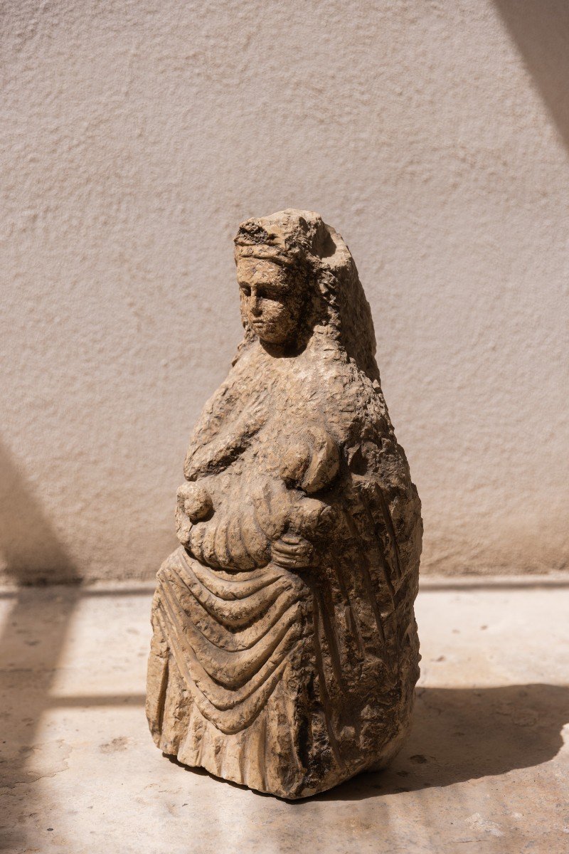 Madonna con bambino in pietra di Siracusa-photo-4