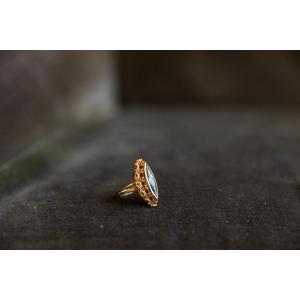 Anello in oro 18 k con acquamarina