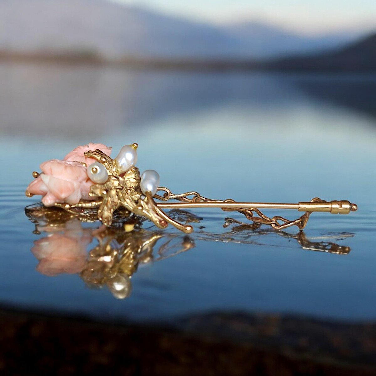 Spilla Anni 60 in oro 18 kt, Corallo Rosa e Perle di Fiume-photo-4