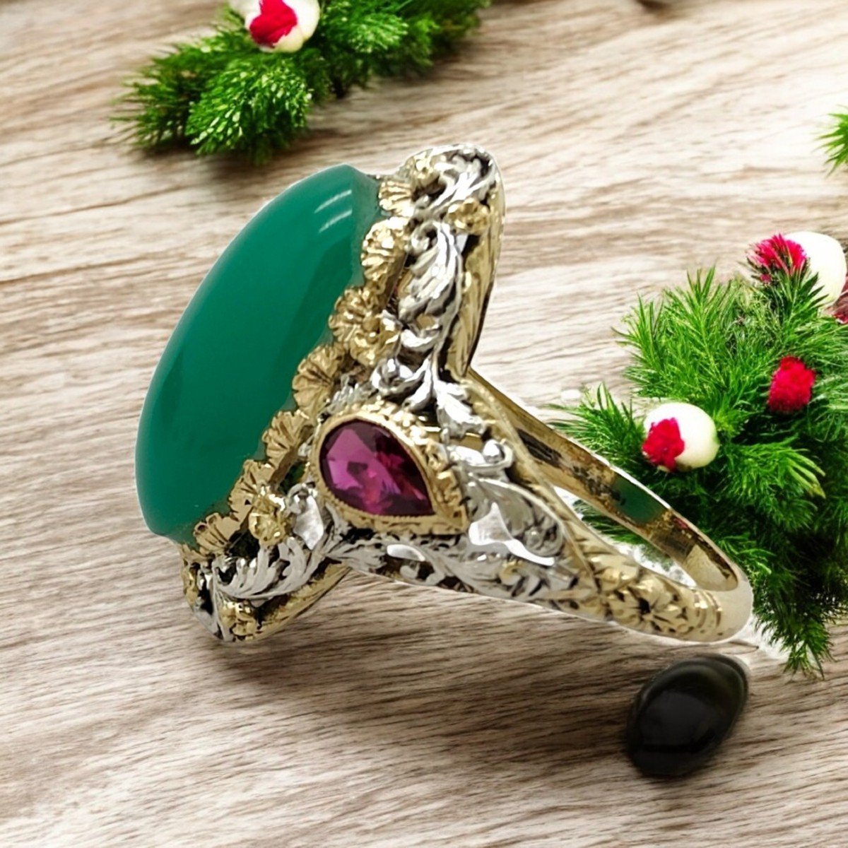 Anello Art Deco In oro ed Argento con Giada verde e Rubini-photo-4