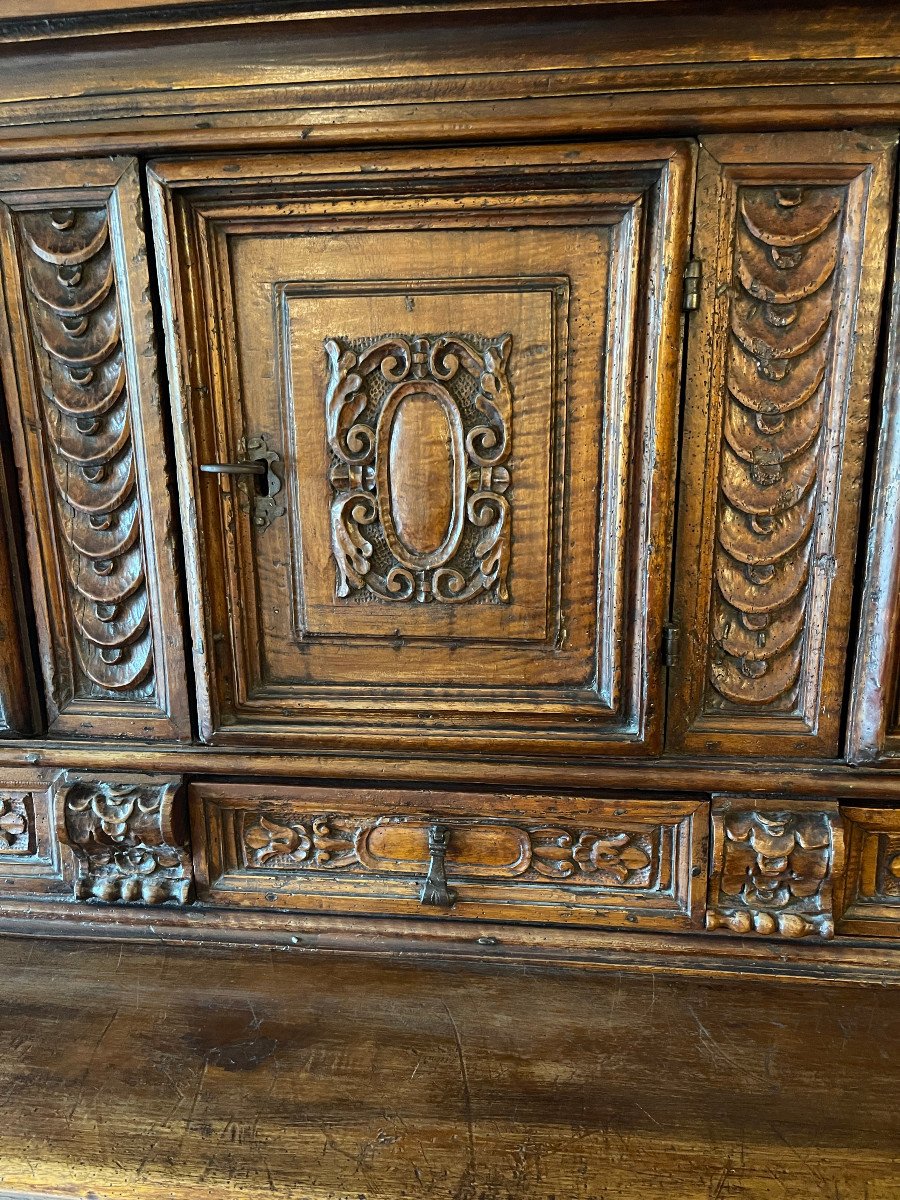 Credenza a doppio corpo in legno di noce, Toscana, fine XVI-photo-5