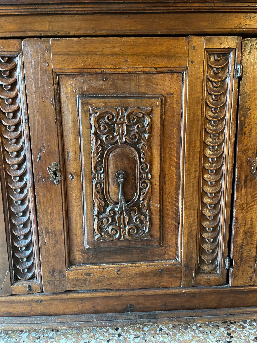 Credenza a doppio corpo in legno di noce, Toscana, fine XVI-photo-6