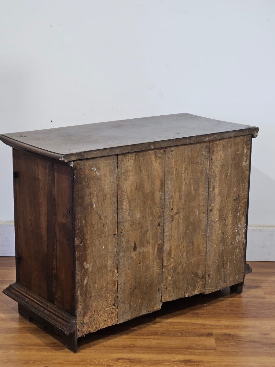 Piccola credenza in noce - XVII Sec.-photo-1