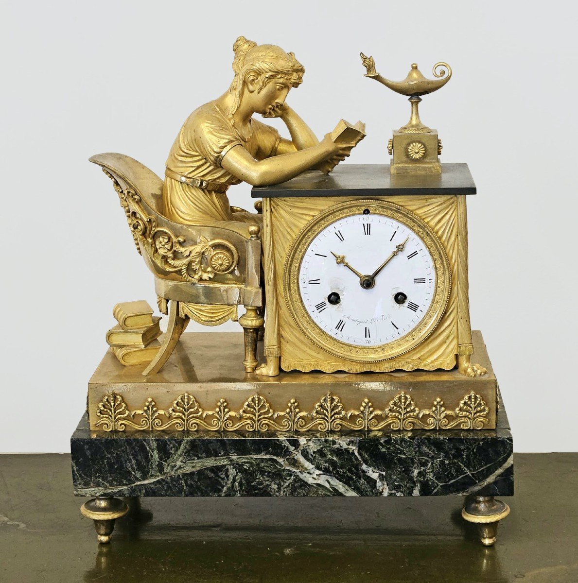 Orologio "LA LISEUSE" in bronzo dorato  - Claude Galle (1759-1815)