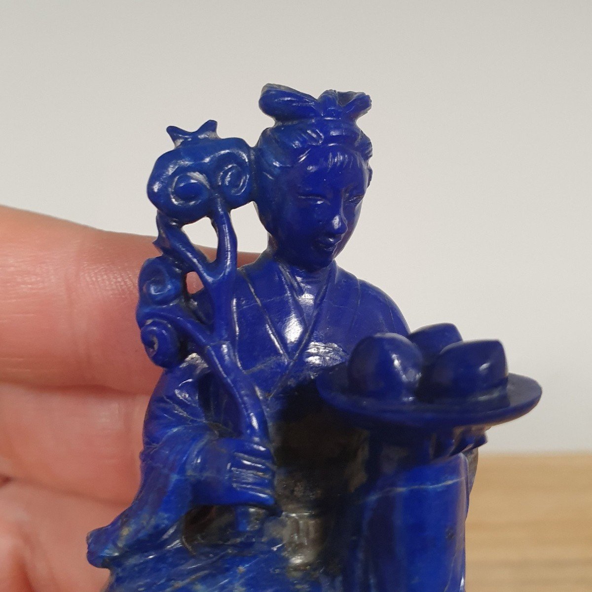 scultura in lapislazuli -photo-1