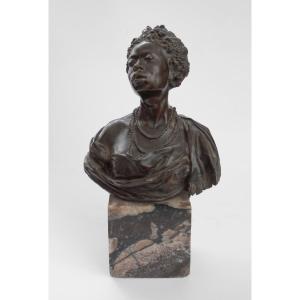 Busto di ragazza con collana, scultura in bronzo , Italie XIX Secolo