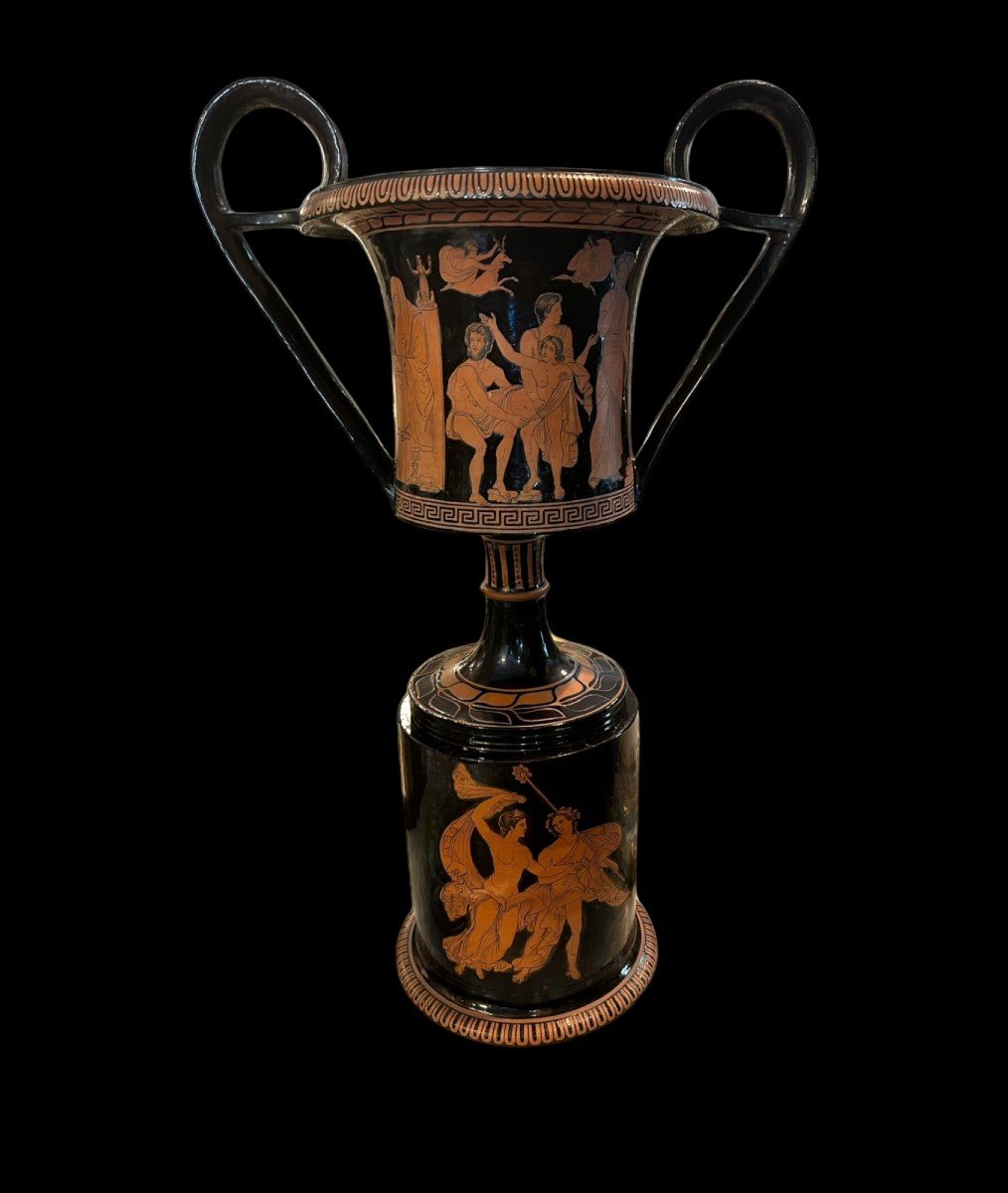 Vaso classico di Giustiani con scene del sacrificio di Ifigenia, in arancione-rosso su nero