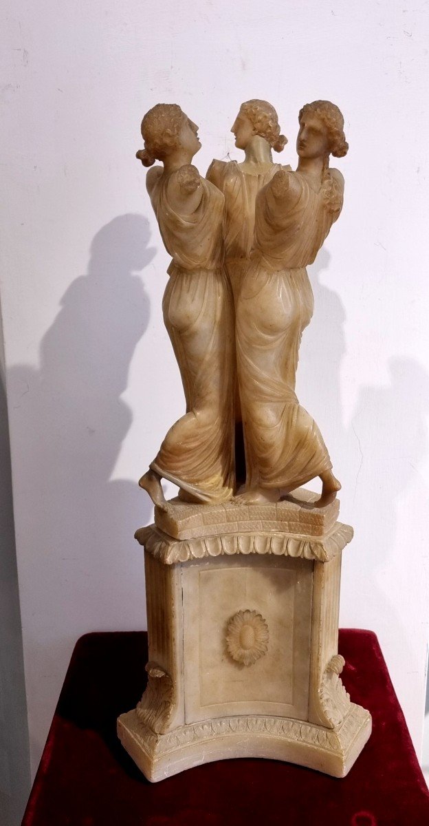 Le Tre Grazie, scultura Neoclassica in alabastro,Grand Tour-photo-1