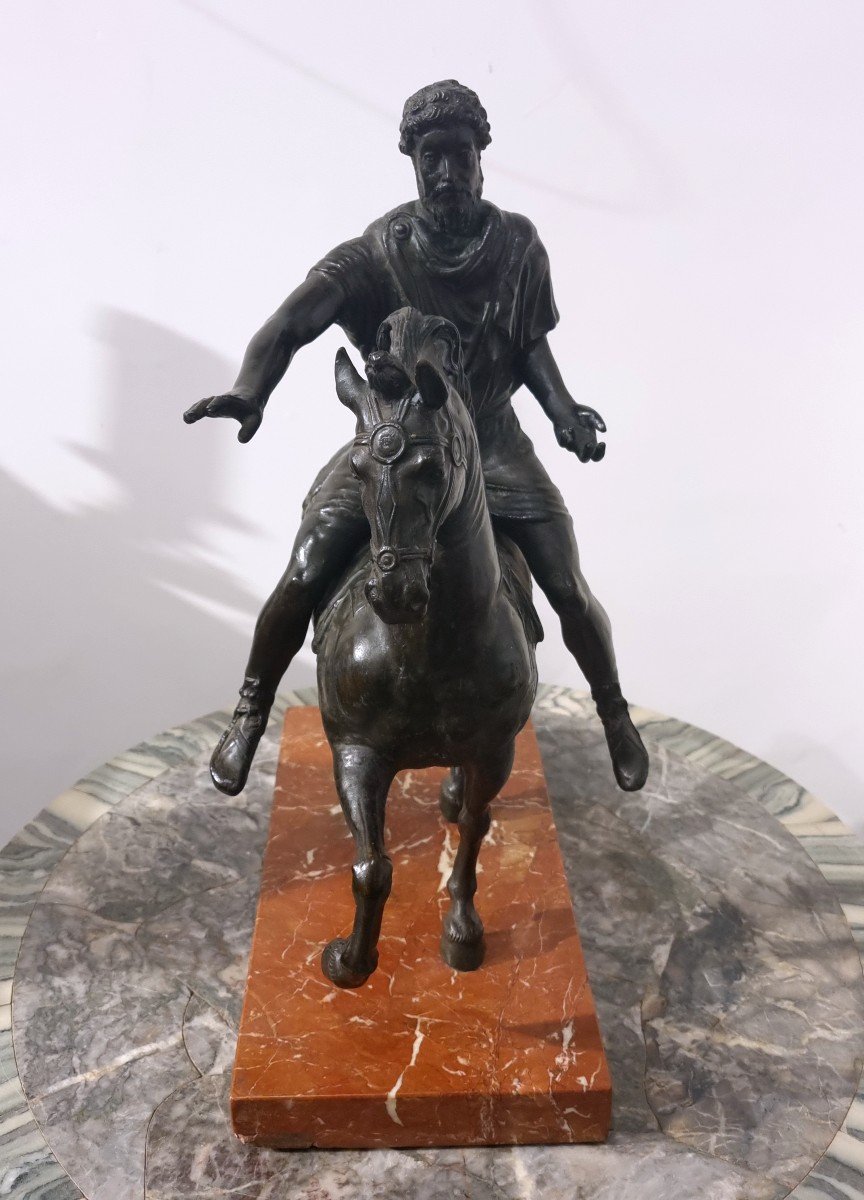  statua equestre di Marco Aurelio in bronzo a patina scura del Grand Tour