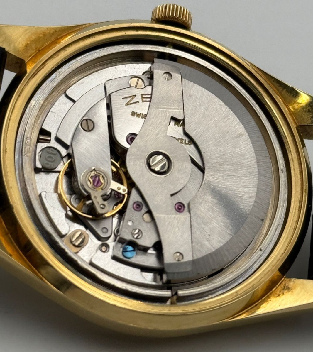 Zenith Captain oro giallo-photo-1