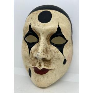 Pierrot maschera cartapesta