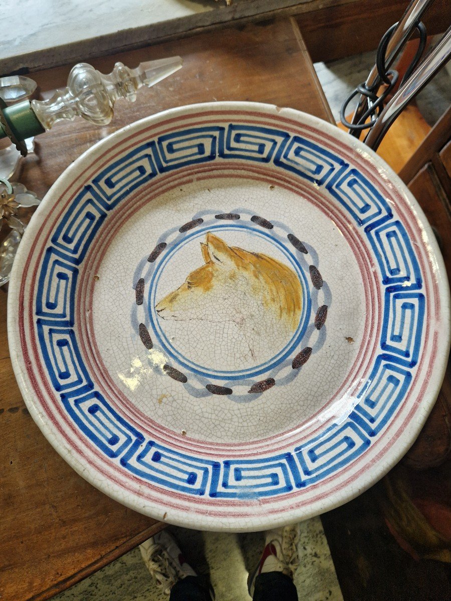 Raro grande piatto in maiolica policroma napoletana del XIX secolo