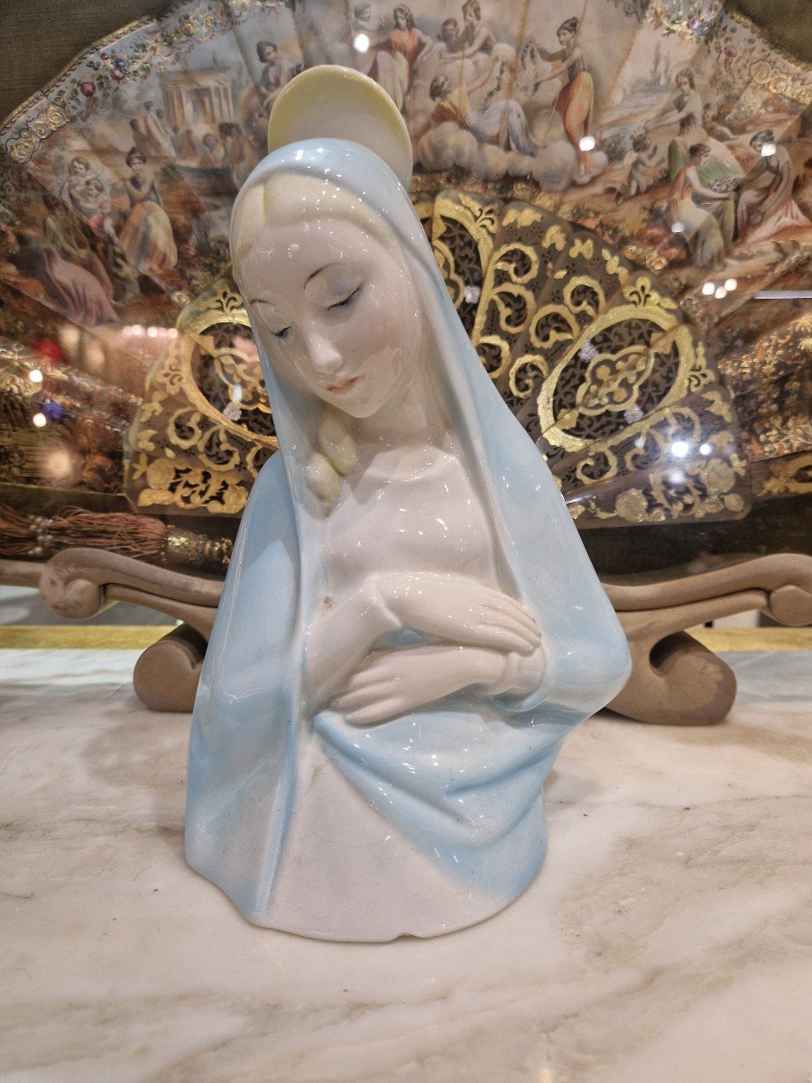 Madonna in ceramica della Lenci  