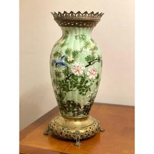 Importante vaso in porcellana smaltata e decorata a mano Napoleone III