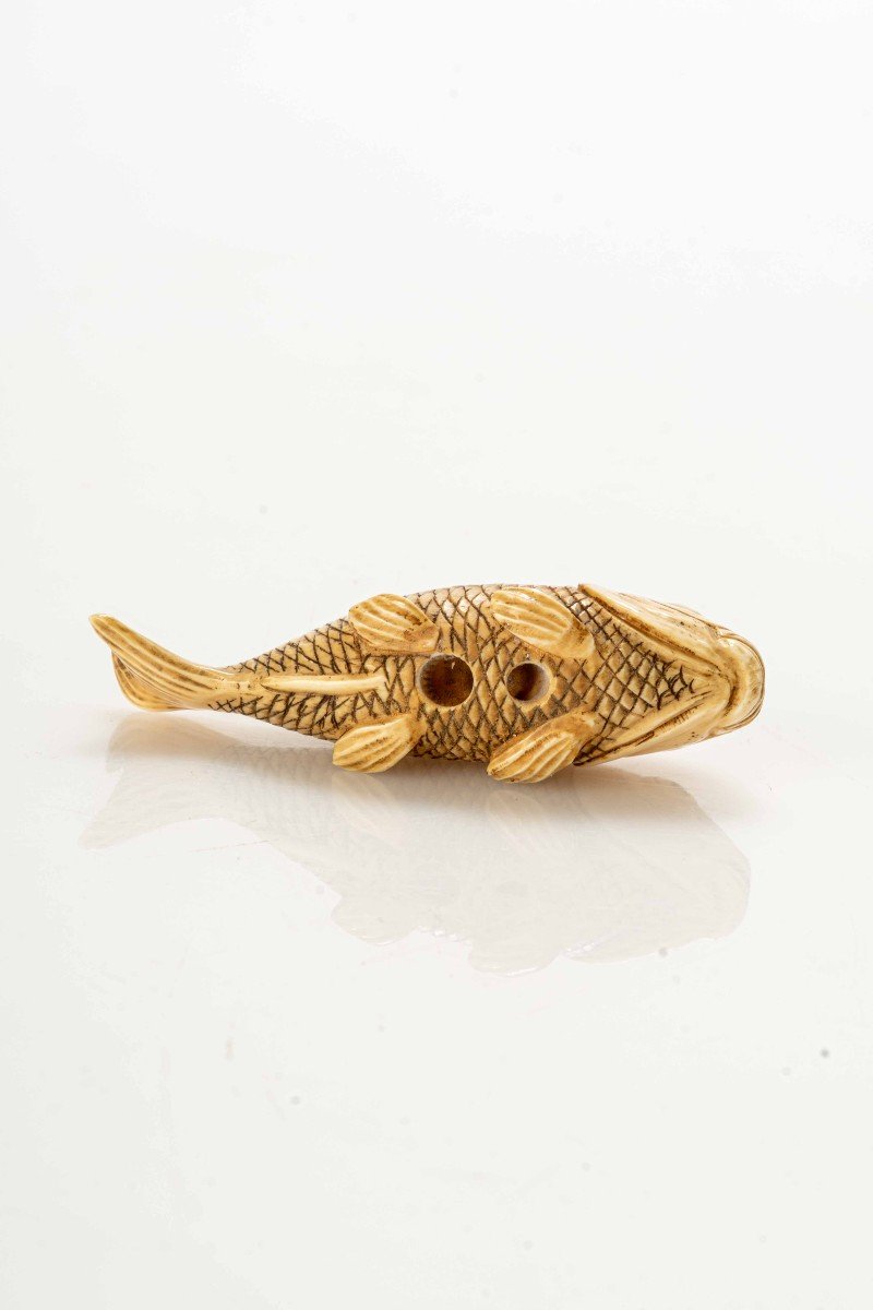 Netsuke in avorio raffigurante una carpa koi -photo-4