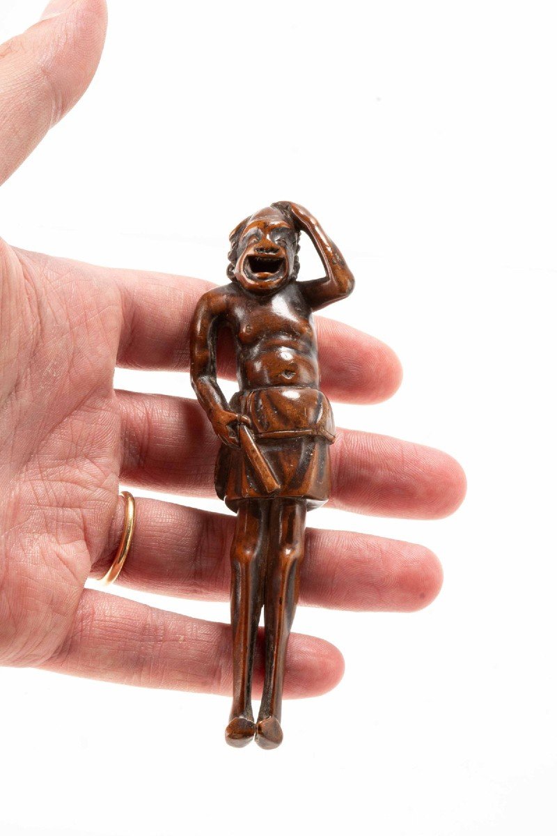 Netsuke in legno di bosso raffigurante un isolano del Mare del Sud-photo-2