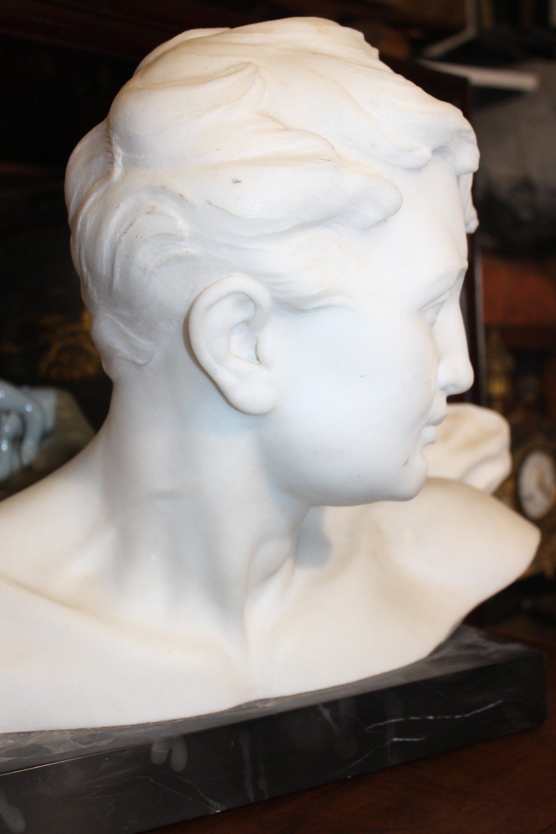 BUSTO IN MARMO STATUARIO DI CARRARA "UOMO", GUGLIELMO PUGI (1850-1915).-photo-3